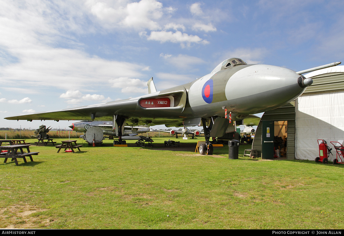 Aircraft Photo of XM612 | Avro 698 Vulcan B.2 | UK - Air Force | AirHistory.net #725386
