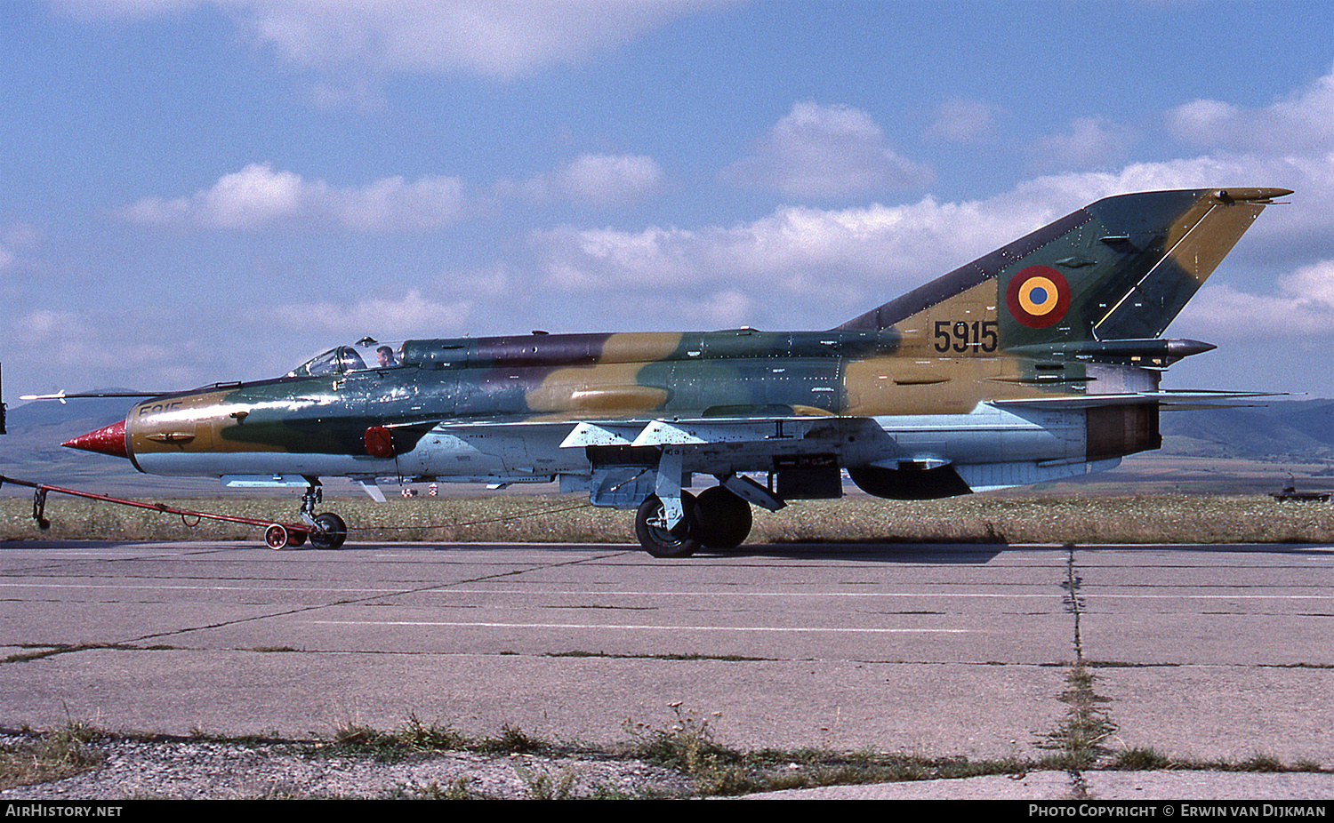 Aircraft Photo of 5915 | Mikoyan-Gurevich MiG-21MF Lancer A | Romania - Air Force | AirHistory.net #725387