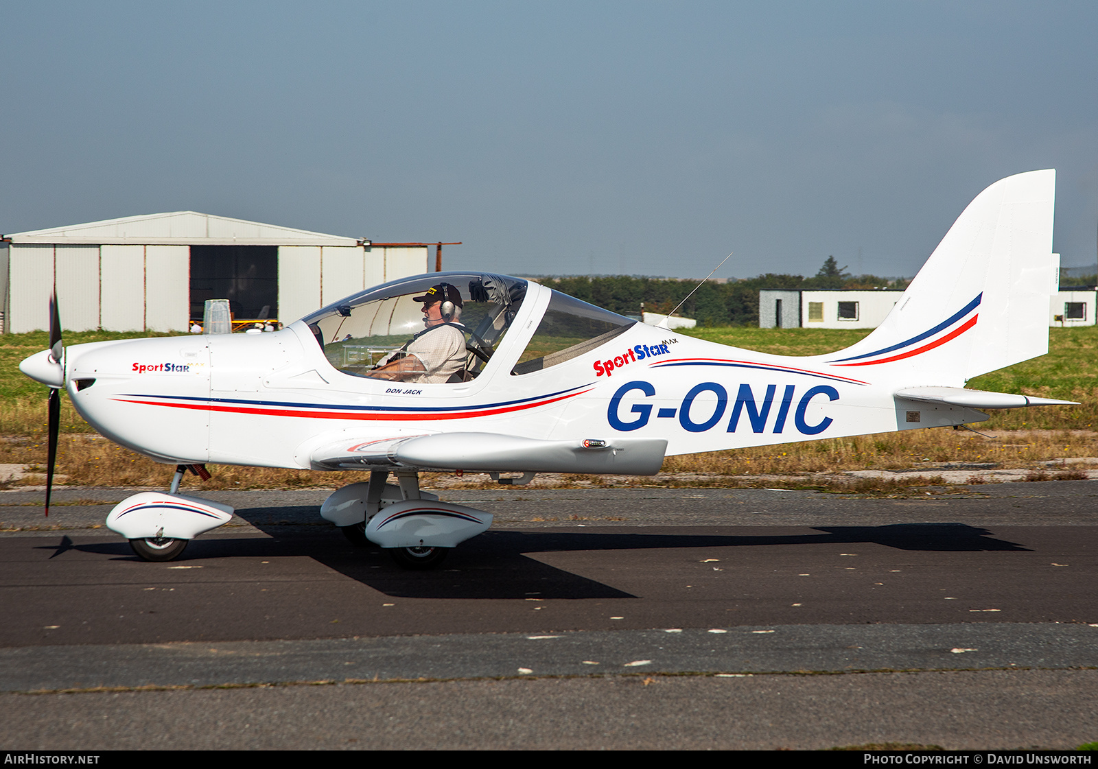 Aircraft Photo of G-ONIC | Evektor-Aerotechnik SportStar MAX | AirHistory.net #725554