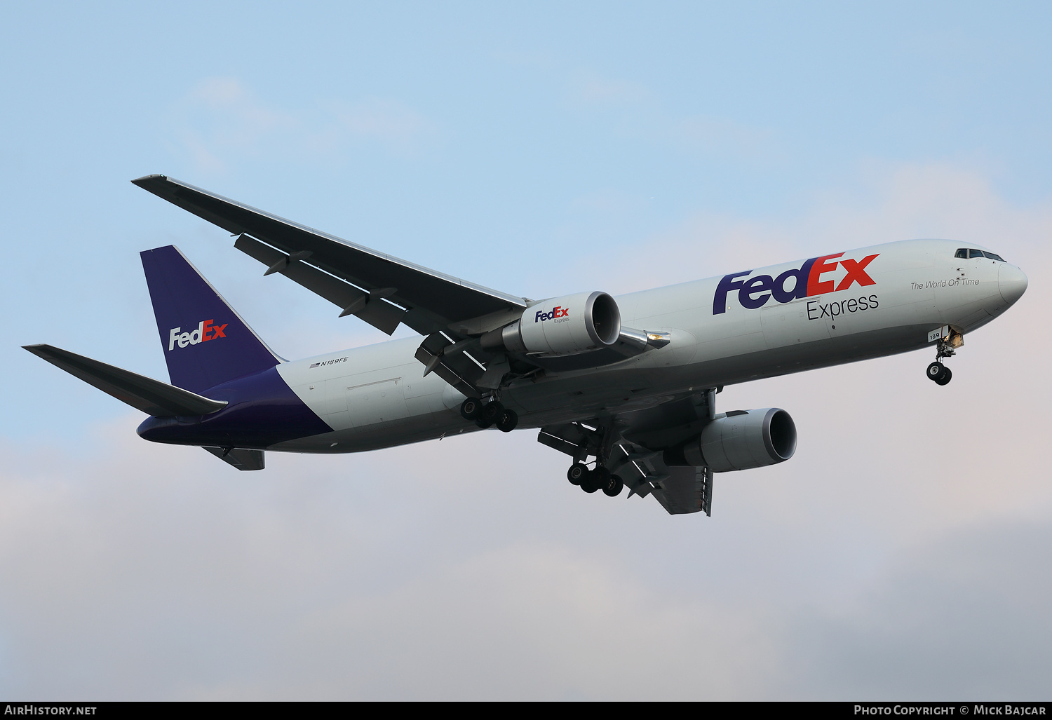 Aircraft Photo of N189FE | Boeing 767-300F | FedEx Express - Federal Express | AirHistory.net #725581