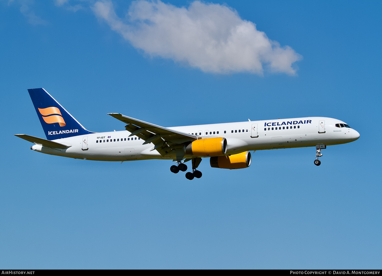 Aircraft Photo of TF-IST | Boeing 757-256 | Icelandair | AirHistory.net #725594