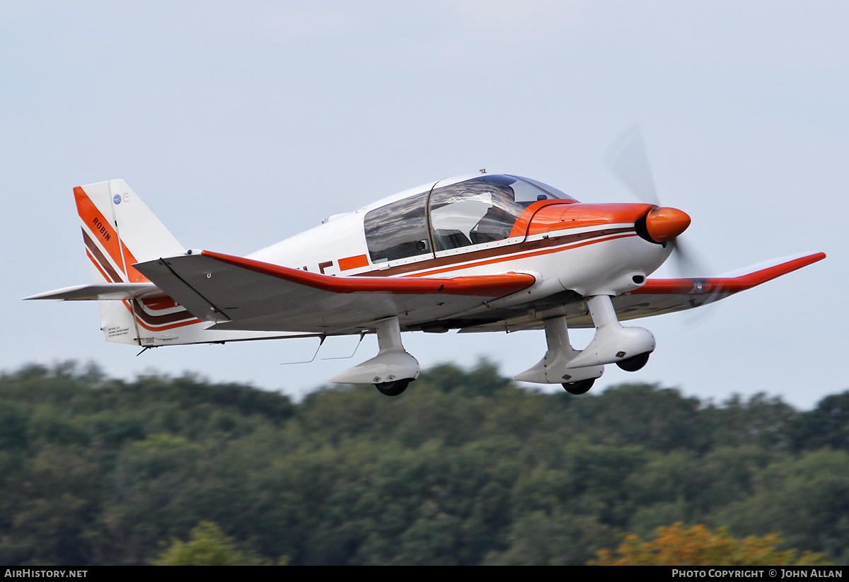 Aircraft Photo of G-BHLE | Robin DR-400-180 Regent | AirHistory.net #725726