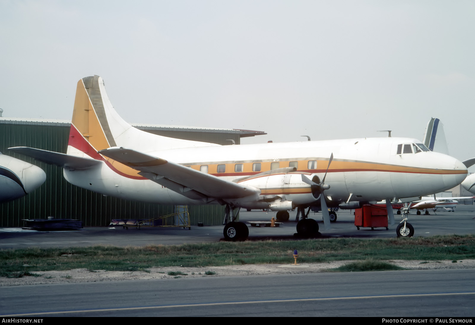 Aircraft Photo of N636X | Martin 404 | AirHistory.net #725738
