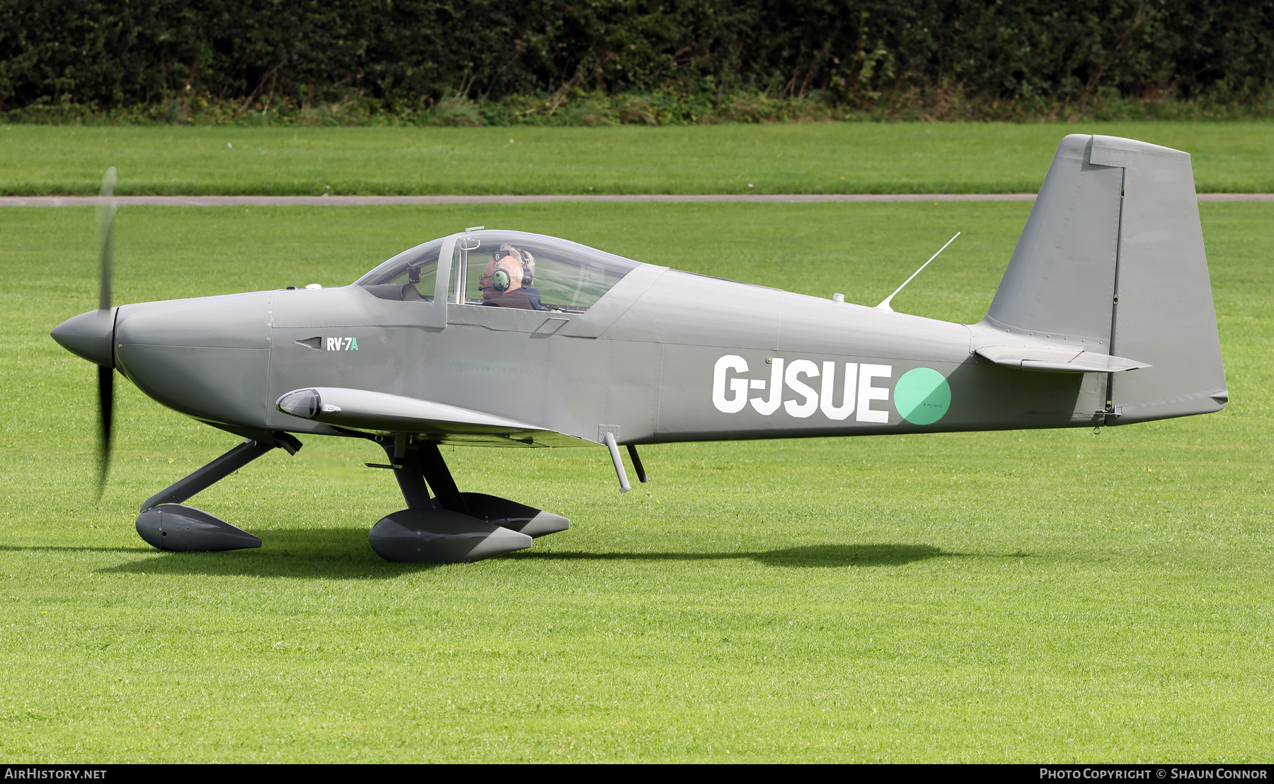 Aircraft Photo of G-JSUE | Van's RV-7A | AirHistory.net #725774