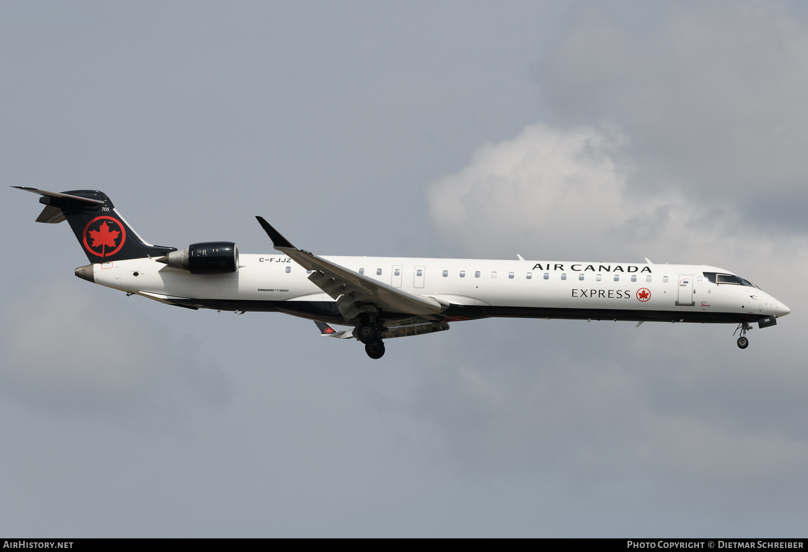 Aircraft Photo of C-FIJZ | Bombardier CRJ-900 (CL-600-2D24) | Air Canada Express | AirHistory.net #725808
