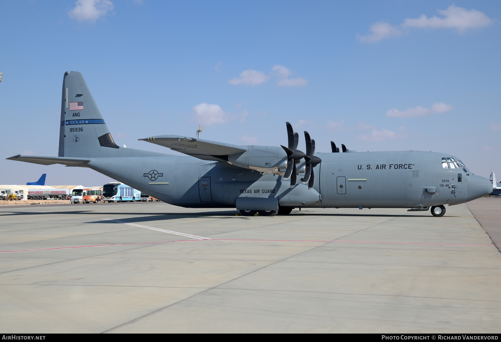 Aircraft Photo of 19-5936 / 95936 | Lockheed Martin C-130J-30 Hercules | USA - Air Force | AirHistory.net #725857