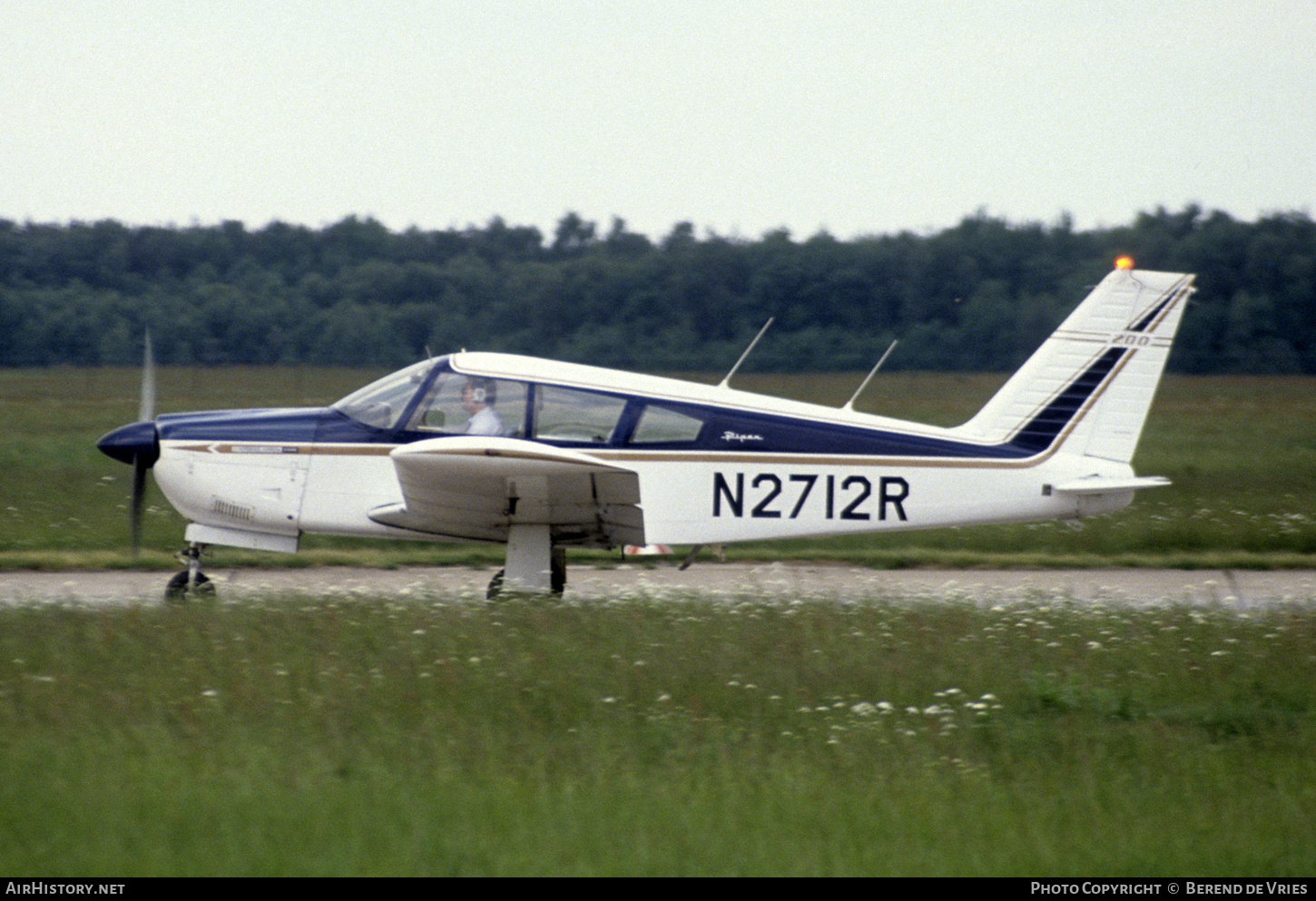 Aircraft Photo of N2712R | Piper PA-28R-200 Cherokee Arrow | AirHistory.net #725881