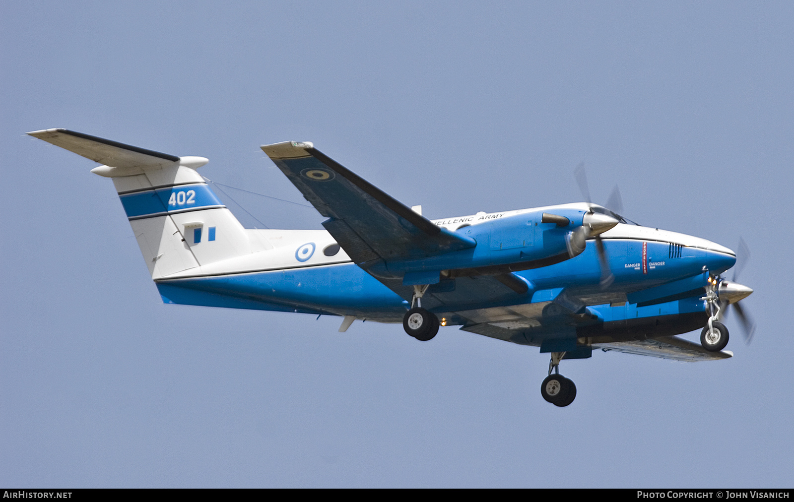 Aircraft Photo of 402 | Beech C-12R Huron (B200C) | Greece - Army | AirHistory.net #725930