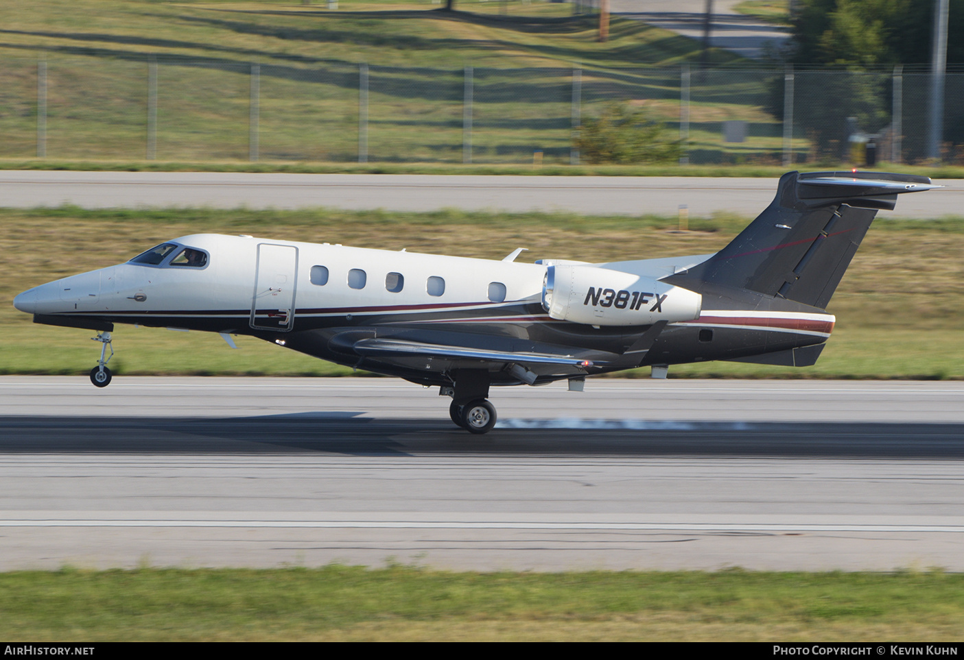 Aircraft Photo of N381FX | Embraer EMB-505 Phenom 300 | AirHistory.net #725941