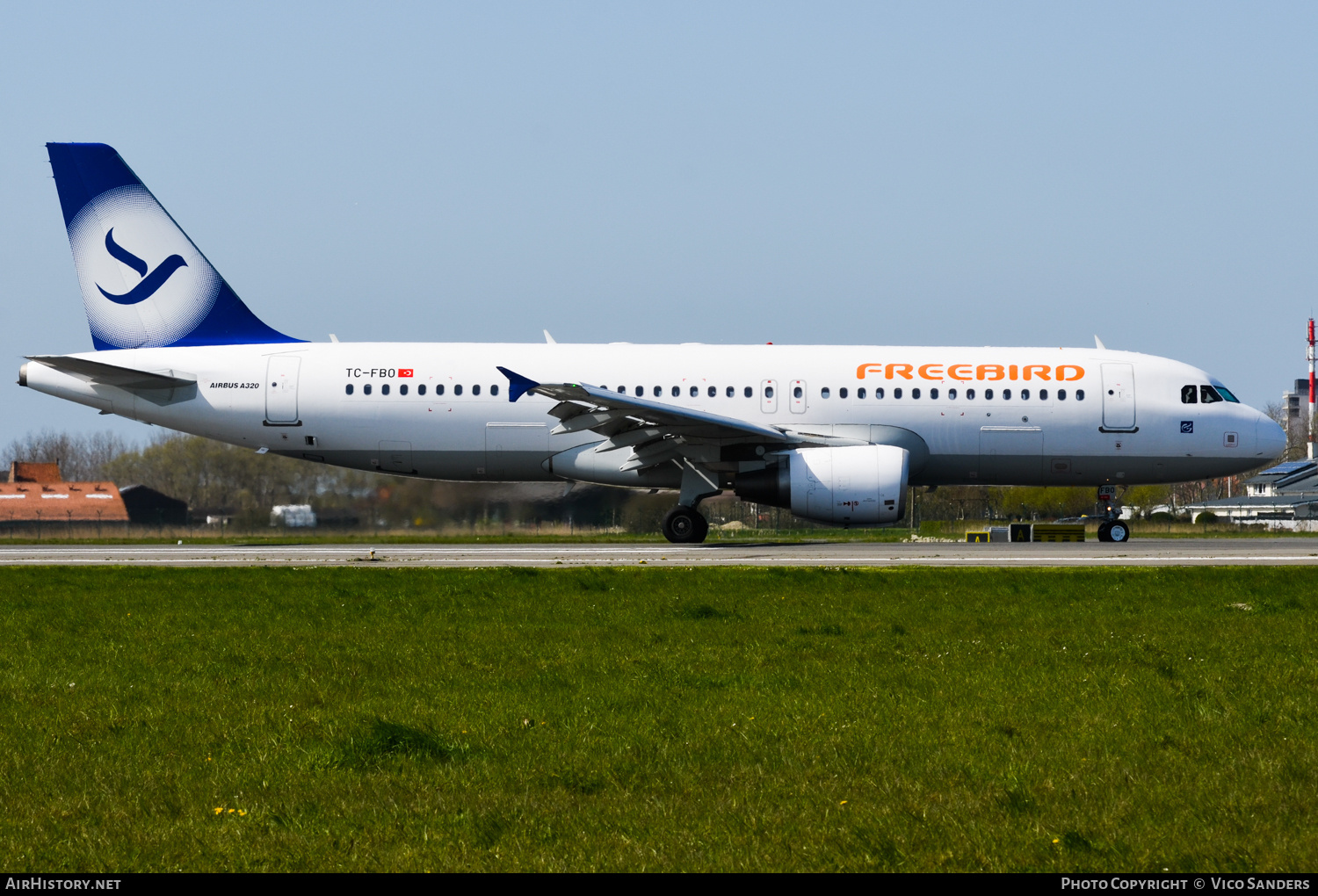 Aircraft Photo of TC-FBO | Airbus A320-214 | Freebird Airlines | AirHistory.net #725985
