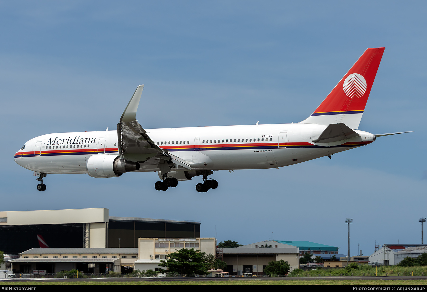 Aircraft Photo of EI-FMR | Boeing 767-304/ER | Meridiana | AirHistory.net #726177