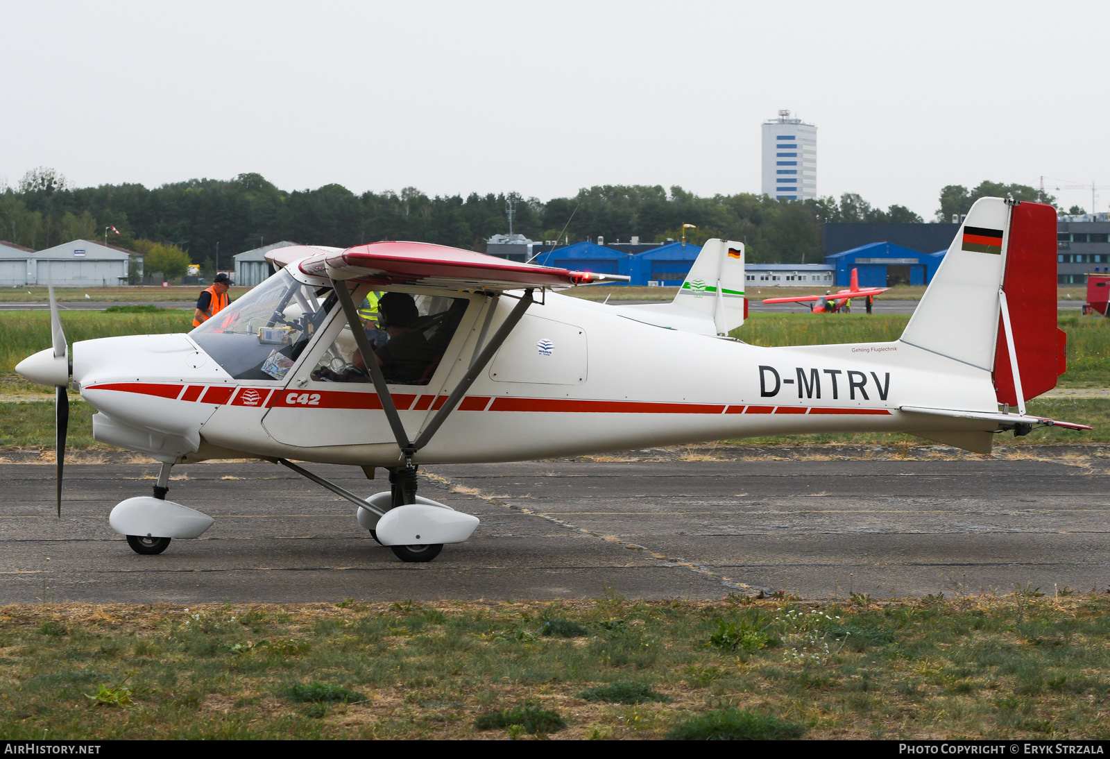 Aircraft Photo of D-MTRV | Comco Ikarus C42 | AirHistory.net #726281