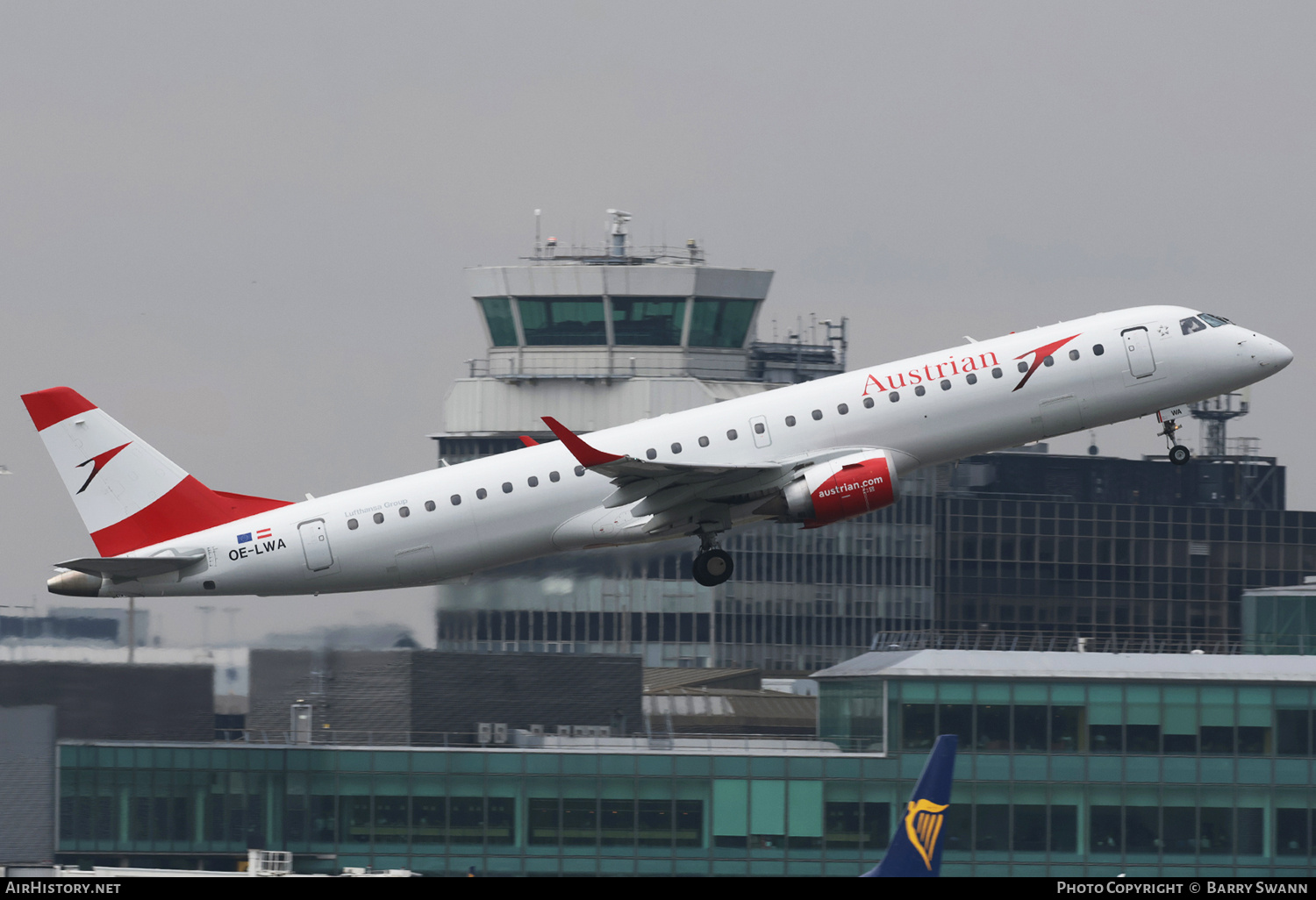 Aircraft Photo of OE-LWA | Embraer 195LR (ERJ-190-200LR) | Austrian Airlines | AirHistory.net #726297
