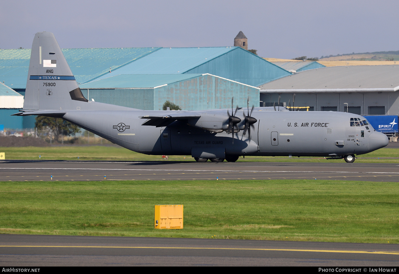 Aircraft Photo of 17-5900 / 75900 | Lockheed Martin C-130J-30 Hercules | USA - Air Force | AirHistory.net #726438