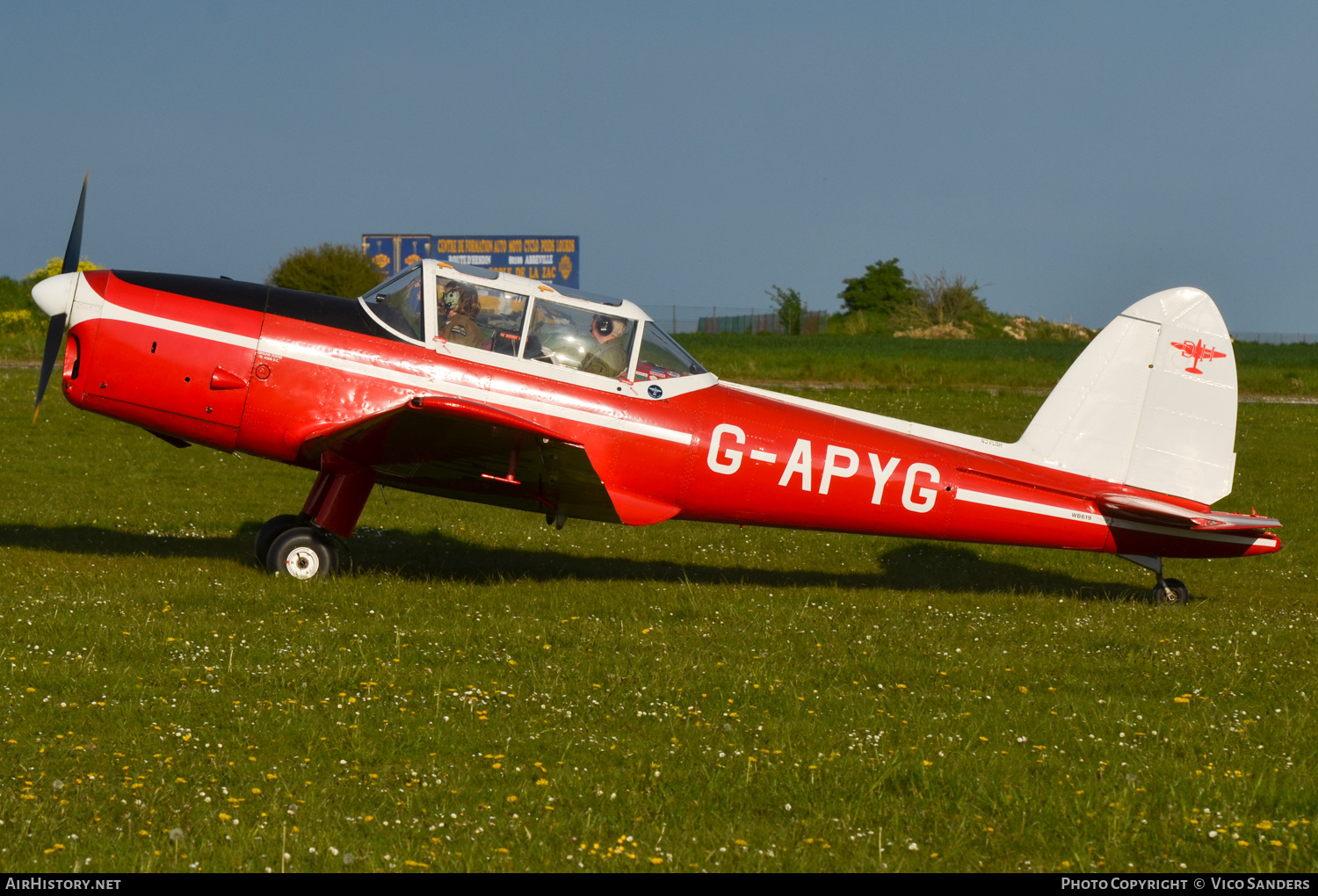 Aircraft Photo of G-APYG | De Havilland Canada DHC-1 Chipmunk Mk22 | AirHistory.net #726448