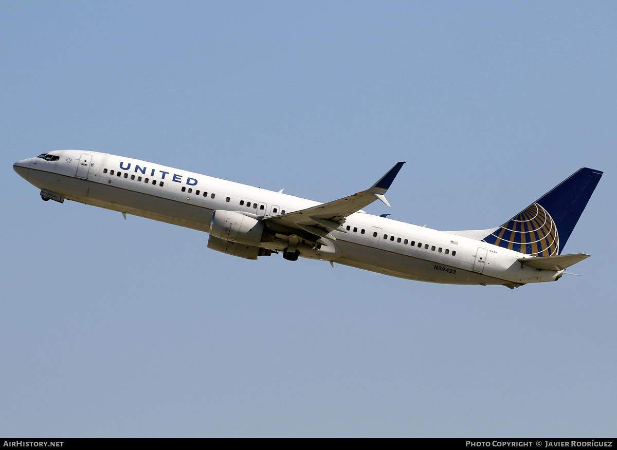 Aircraft Photo of N39423 | Boeing 737-924/ER | United Airlines | AirHistory.net #726492