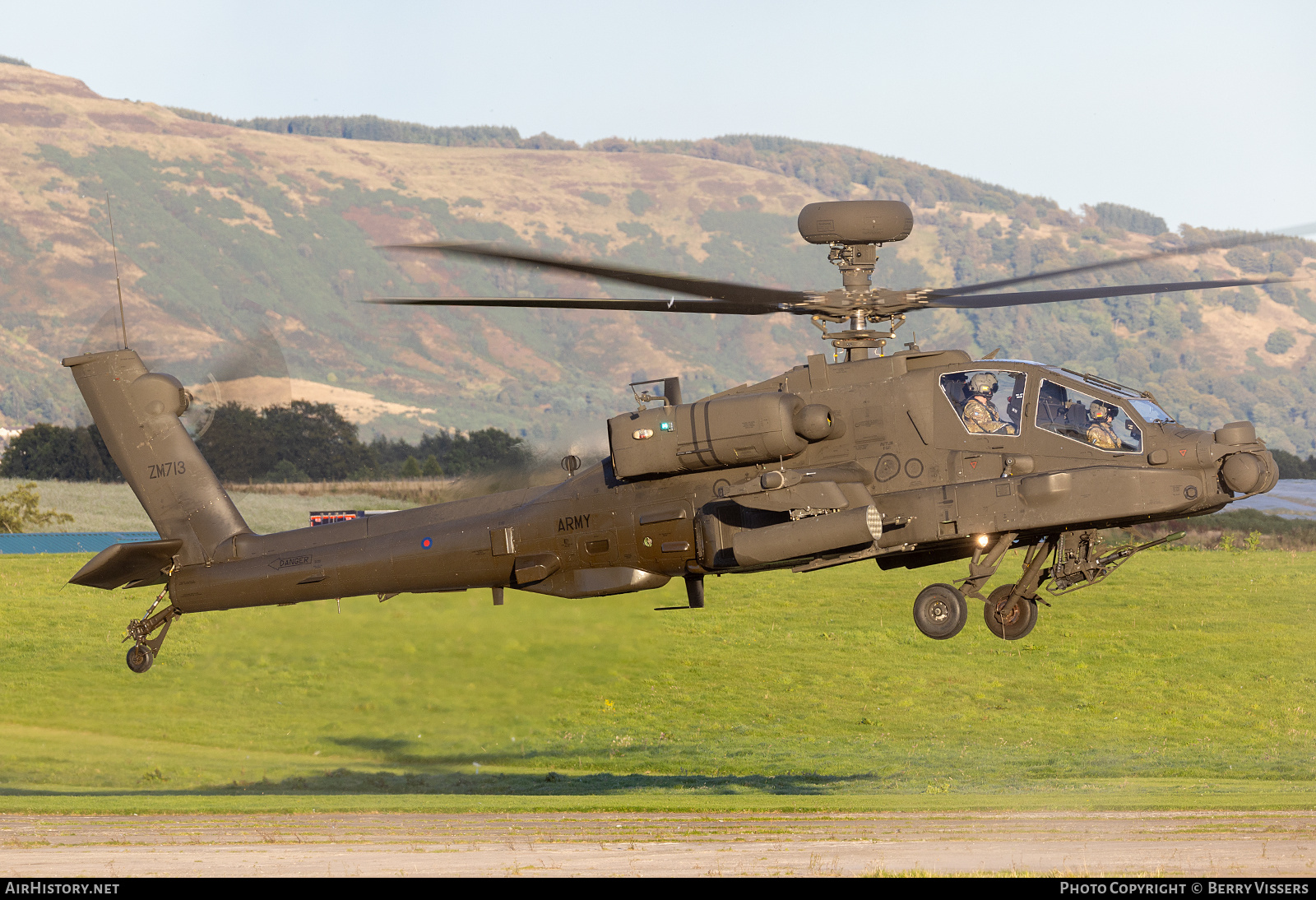 Aircraft Photo of ZM713 | Boeing AH-64E Apache Guardian | UK - Army | AirHistory.net #726528