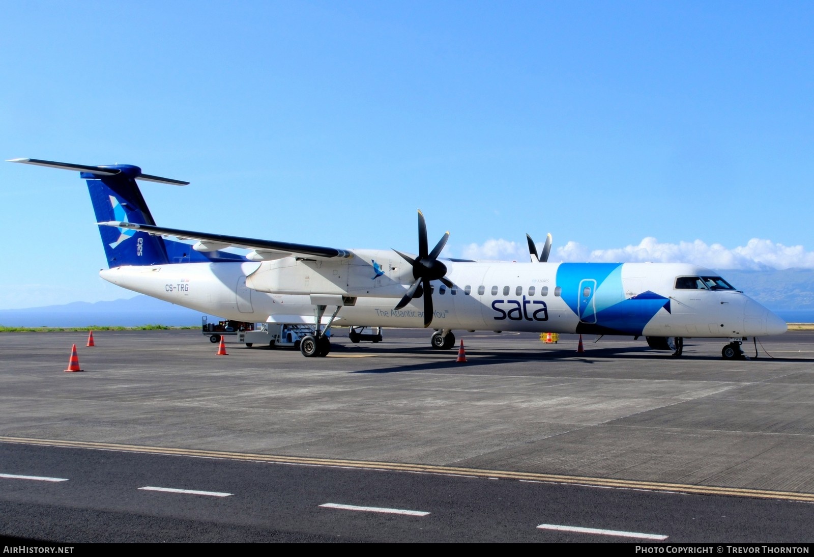 Aircraft Photo of CS-TRG | Bombardier DHC-8-402 Dash 8 | SATA Air Açores | AirHistory.net #726543