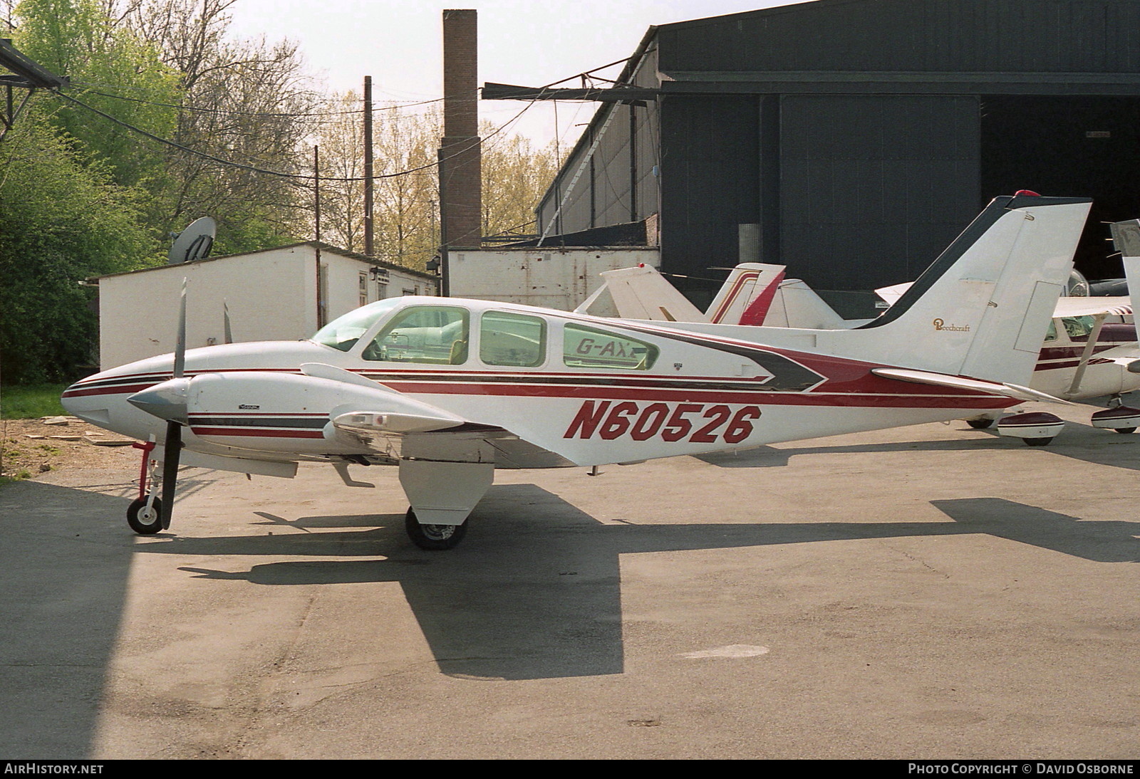 Aircraft Photo of N60526 | Beech E55 Baron | AirHistory.net #726584