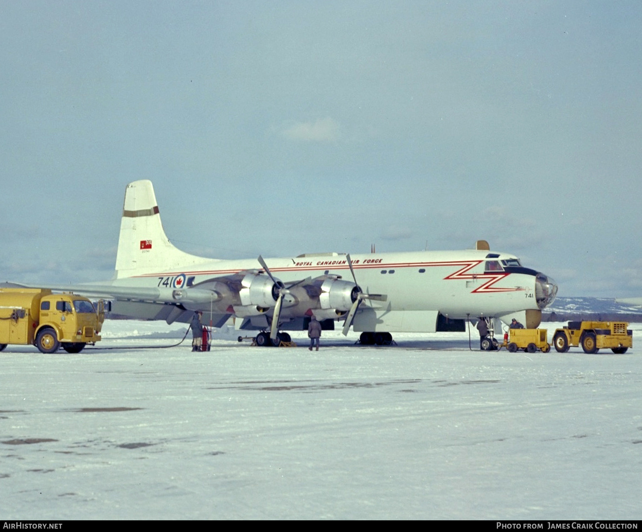 Aircraft Photo of 20741 | Canadair CP-107 Argus 1 (CL-28-1) | Canada - Air Force | AirHistory.net #726605
