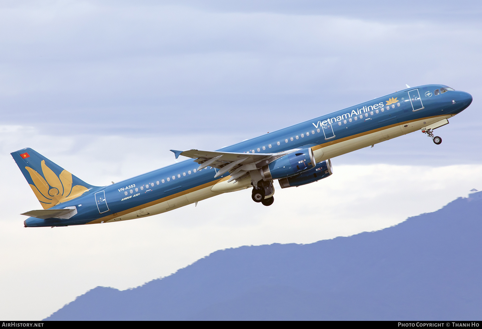Aircraft Photo of VN-A353 | Airbus A321-231 | Vietnam Airlines | AirHistory.net #726621