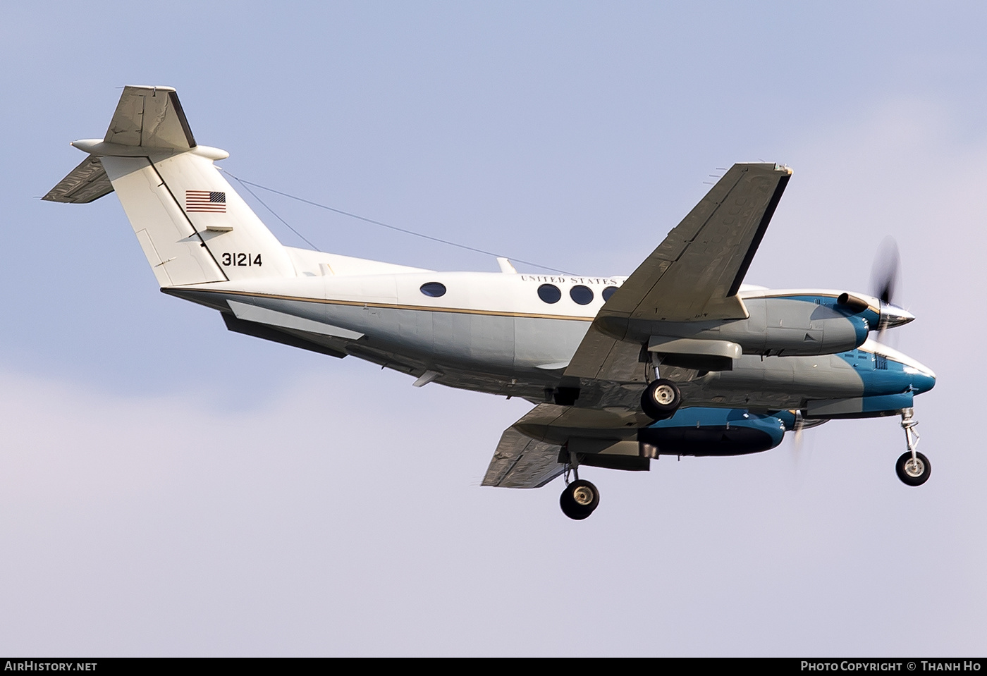 Aircraft Photo of 73-1214 | Beech C-12C Huron | USA - Air Force | AirHistory.net #726677