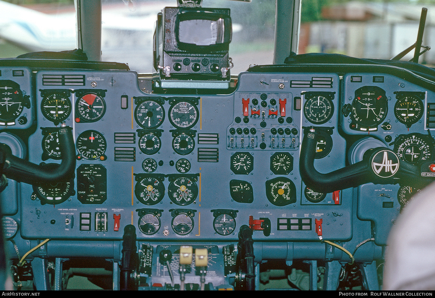 Aircraft Photo of YN-CBU | Antonov An-32 | Aeronica | AirHistory.net #726887