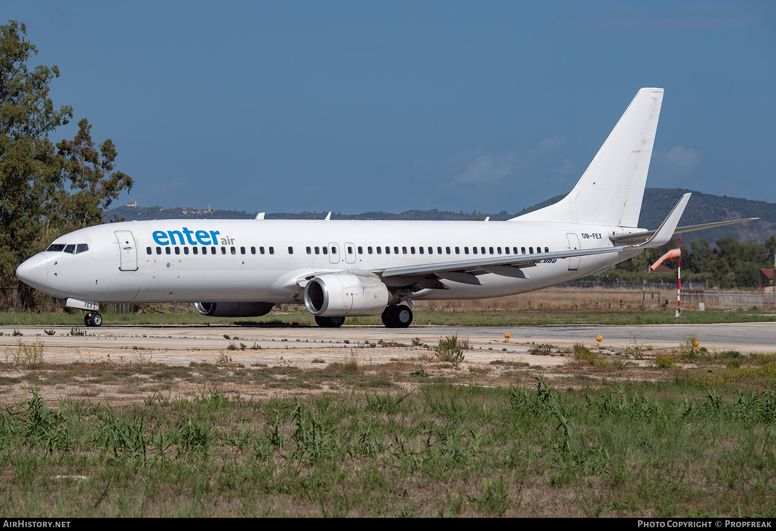 Aircraft Photo of OM-FEX | Boeing 737-8Q8 | Enter Air | AirHistory.net #727004