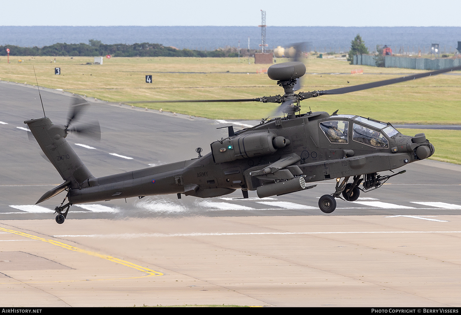Aircraft Photo of ZM710 | Boeing AH-64E Apache Guardian | UK - Army | AirHistory.net #727110