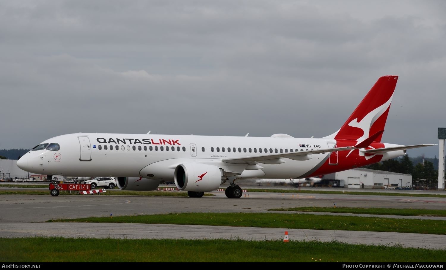 Aircraft Photo of VH-X4D | Airbus A220-300 (BD-500-1A11) | QantasLink | AirHistory.net #727176