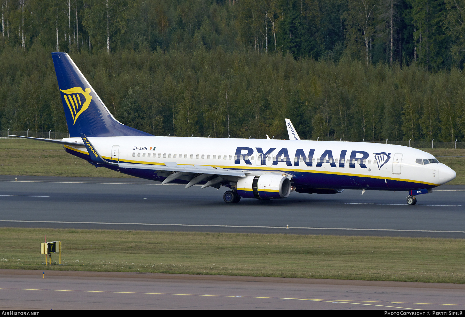 Aircraft Photo of EI-EMH | Boeing 737-8AS | Ryanair | AirHistory.net #727221