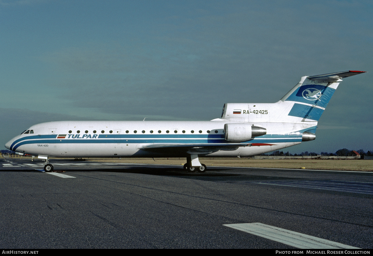 Aircraft Photo of RA-42425 | Yakovlev Yak-42D | Tulpar Air | AirHistory.net #727222