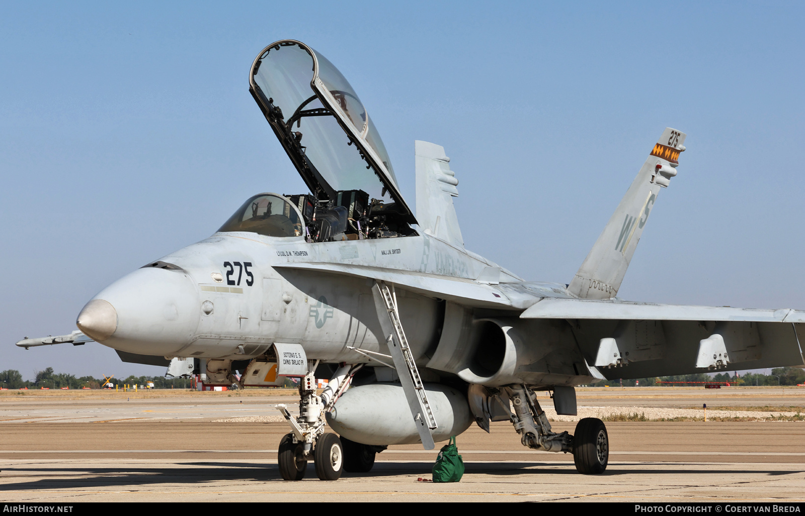 Aircraft Photo of 164667 | McDonnell Douglas F/A-18D Hornet | USA - Marines | AirHistory.net #727295