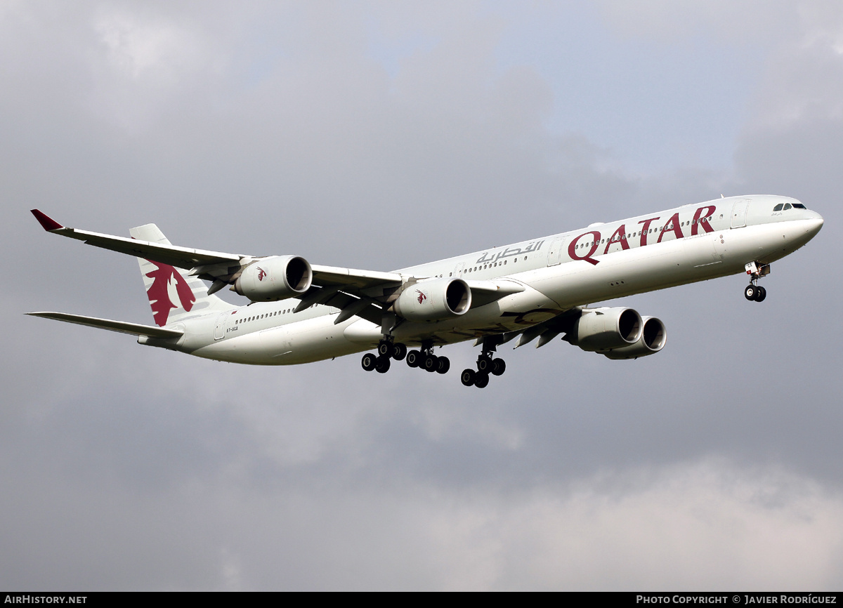Aircraft Photo of A7-AGA | Airbus A340-642 | Qatar Airways | AirHistory.net #727335
