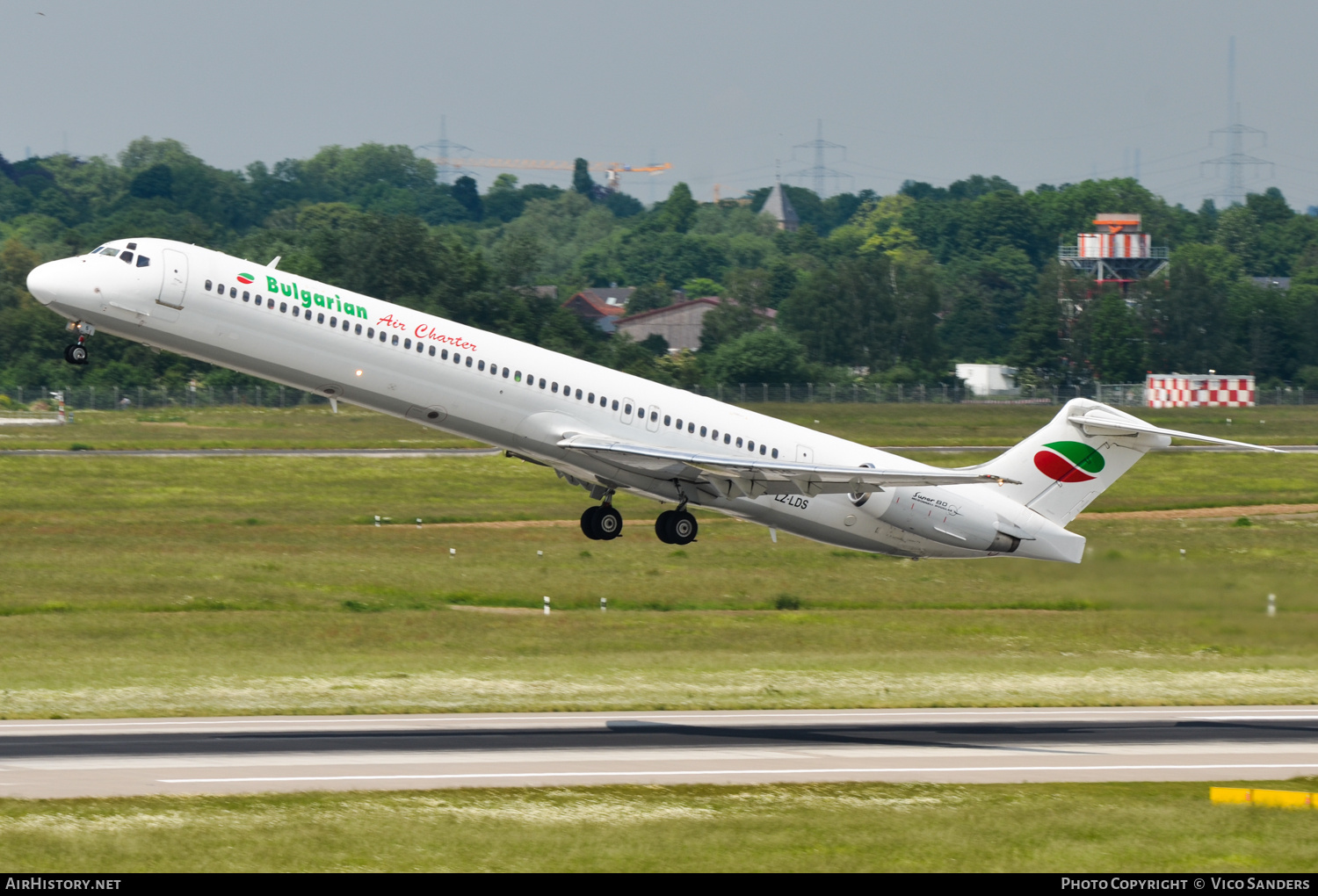 Aircraft Photo of LZ-LDS | McDonnell Douglas MD-83 (DC-9-83) | Bulgarian Air Charter | AirHistory.net #727346