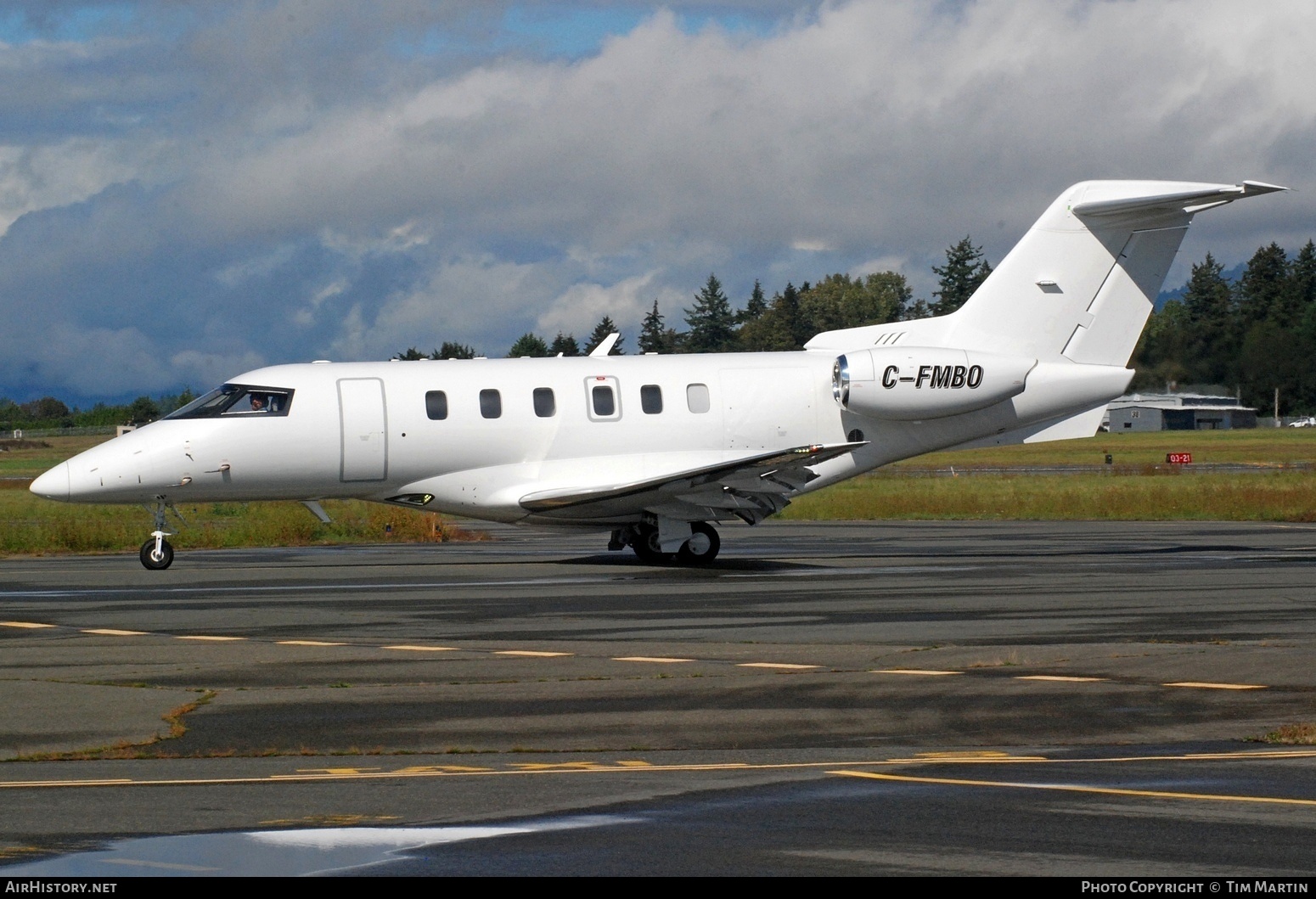 Aircraft Photo of C-FMBO | Pilatus PC-24 | AirHistory.net #727495