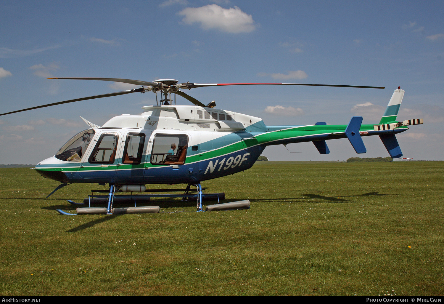 Aircraft Photo of N199F | Bell 407 | AirHistory.net #727496
