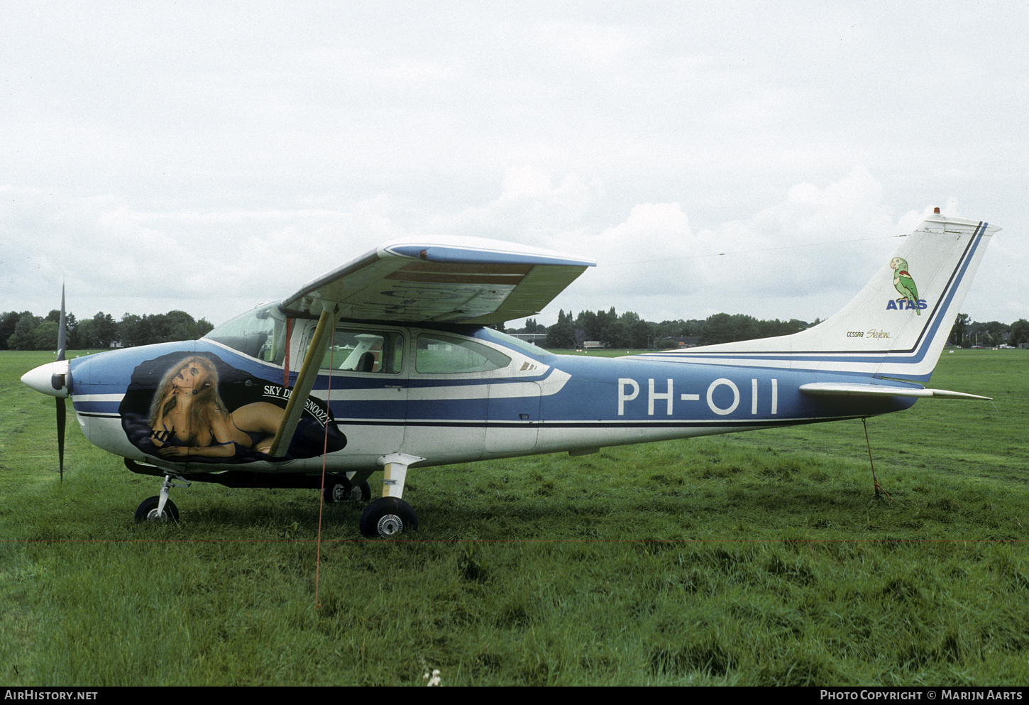 Aircraft Photo of PH-OII | Cessna 182P | ATAS - Air Towing Air Services | AirHistory.net #727579