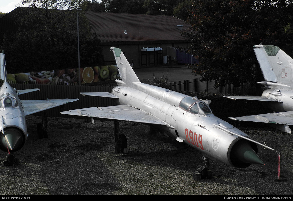 Aircraft Photo of 8909 | Mikoyan-Gurevich MiG-21MF | Poland - Air Force | AirHistory.net #727774