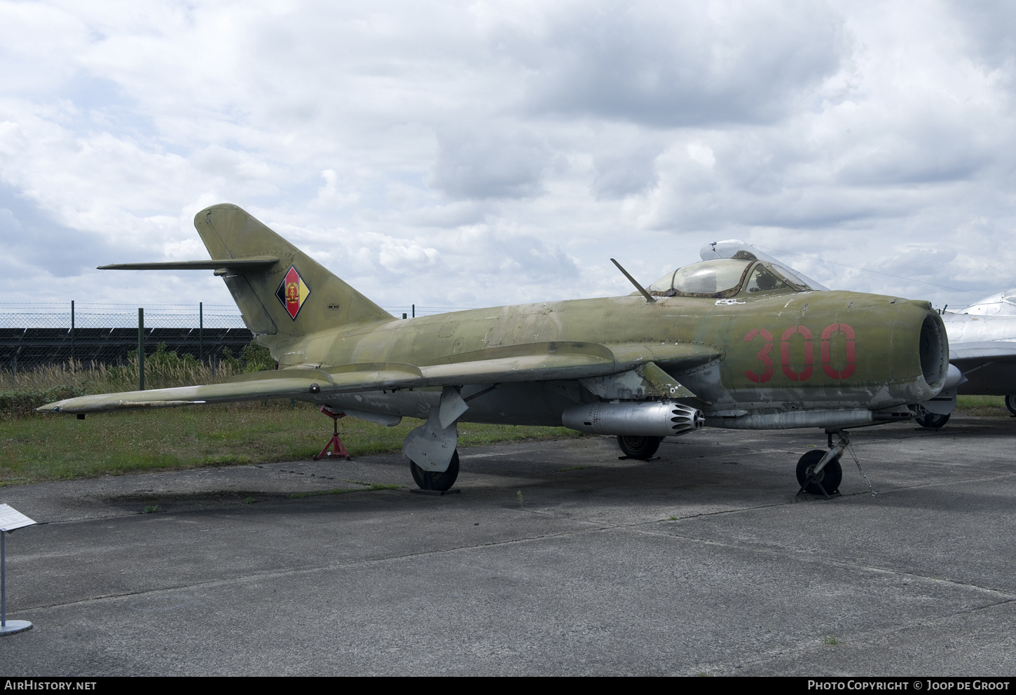 Aircraft Photo of 300 | PZL-Mielec Lim-5 (MiG-17F) | East Germany - Air Force | AirHistory.net #727805