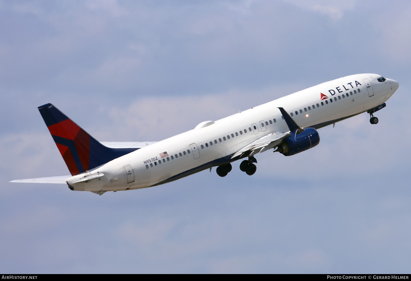 Aircraft Photo of N957DZ | Boeing 737-9GP/ER | Delta Air Lines | AirHistory.net #727968