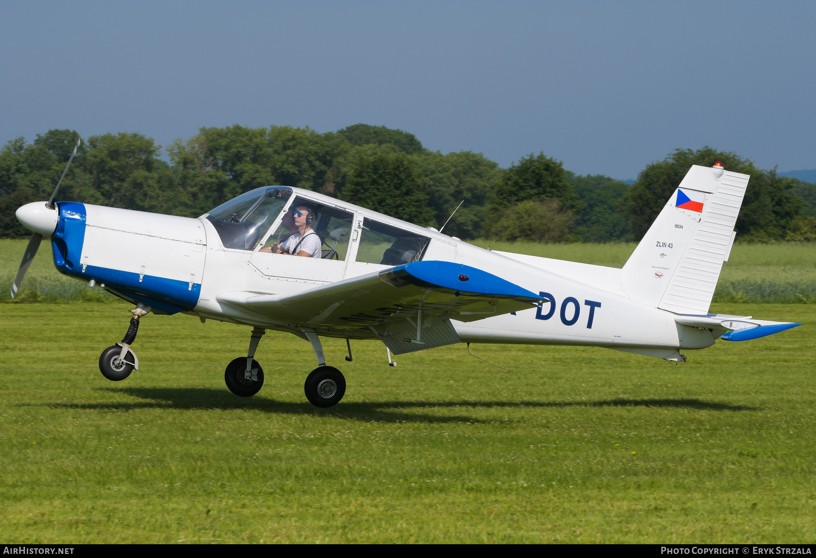 Aircraft Photo of OK-DOT | Zlin Z-43 | AirHistory.net #727972