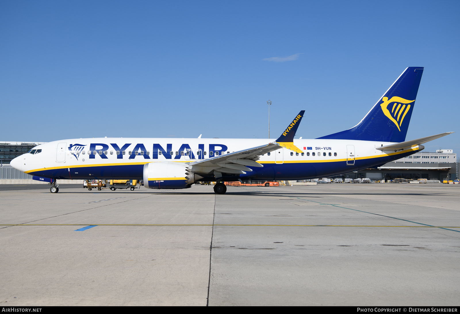Aircraft Photo of 9H-VUN | Boeing 737-8200 Max 200 | Ryanair | AirHistory.net #728090