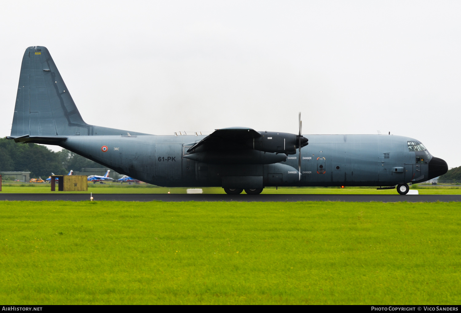 Aircraft Photo of 5226 | Lockheed C-130H-30 Hercules (L-382) | France - Air Force | AirHistory.net #728226