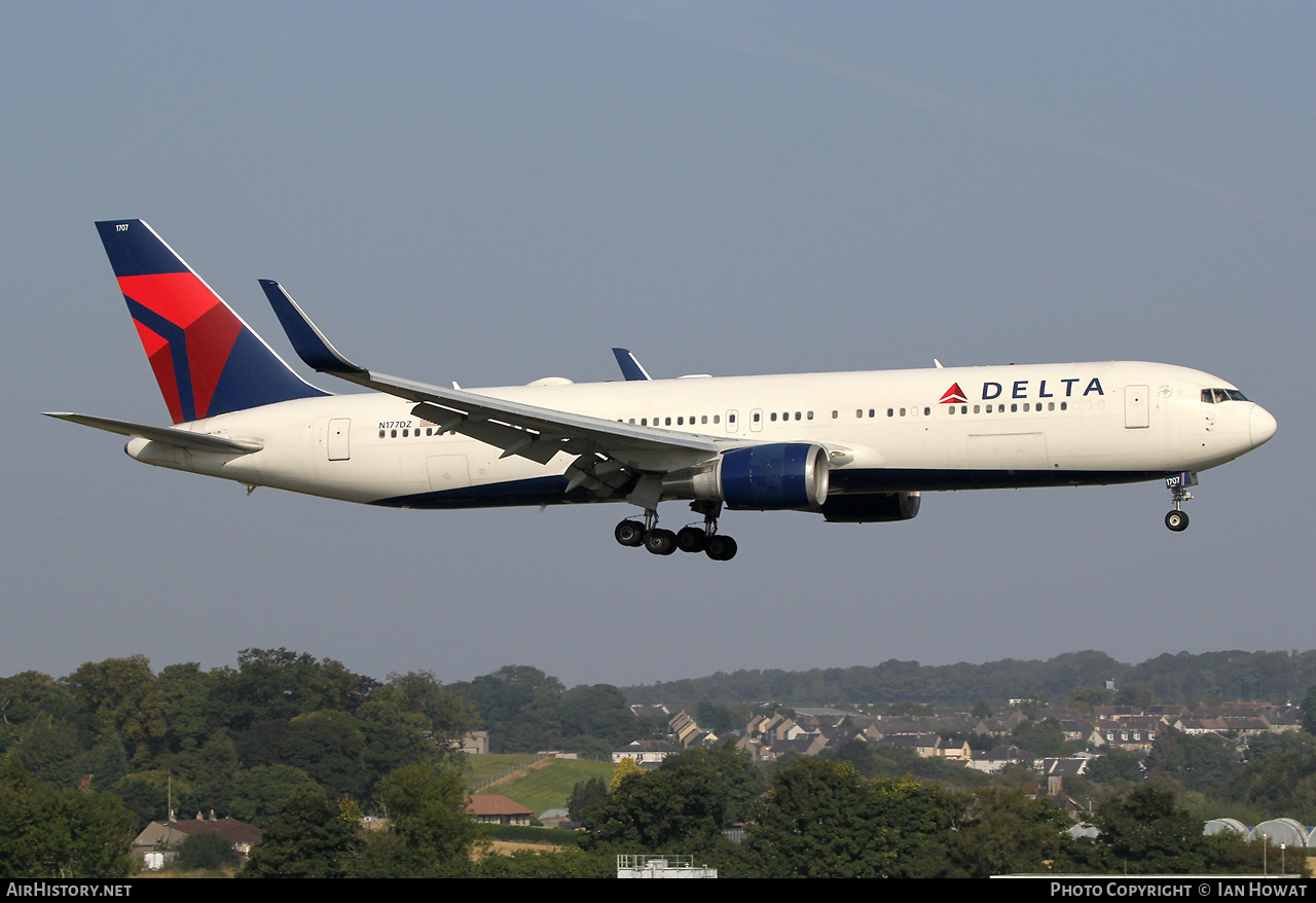 Aircraft Photo of N177DZ | Boeing 767-332/ER | Delta Air Lines | AirHistory.net #728283