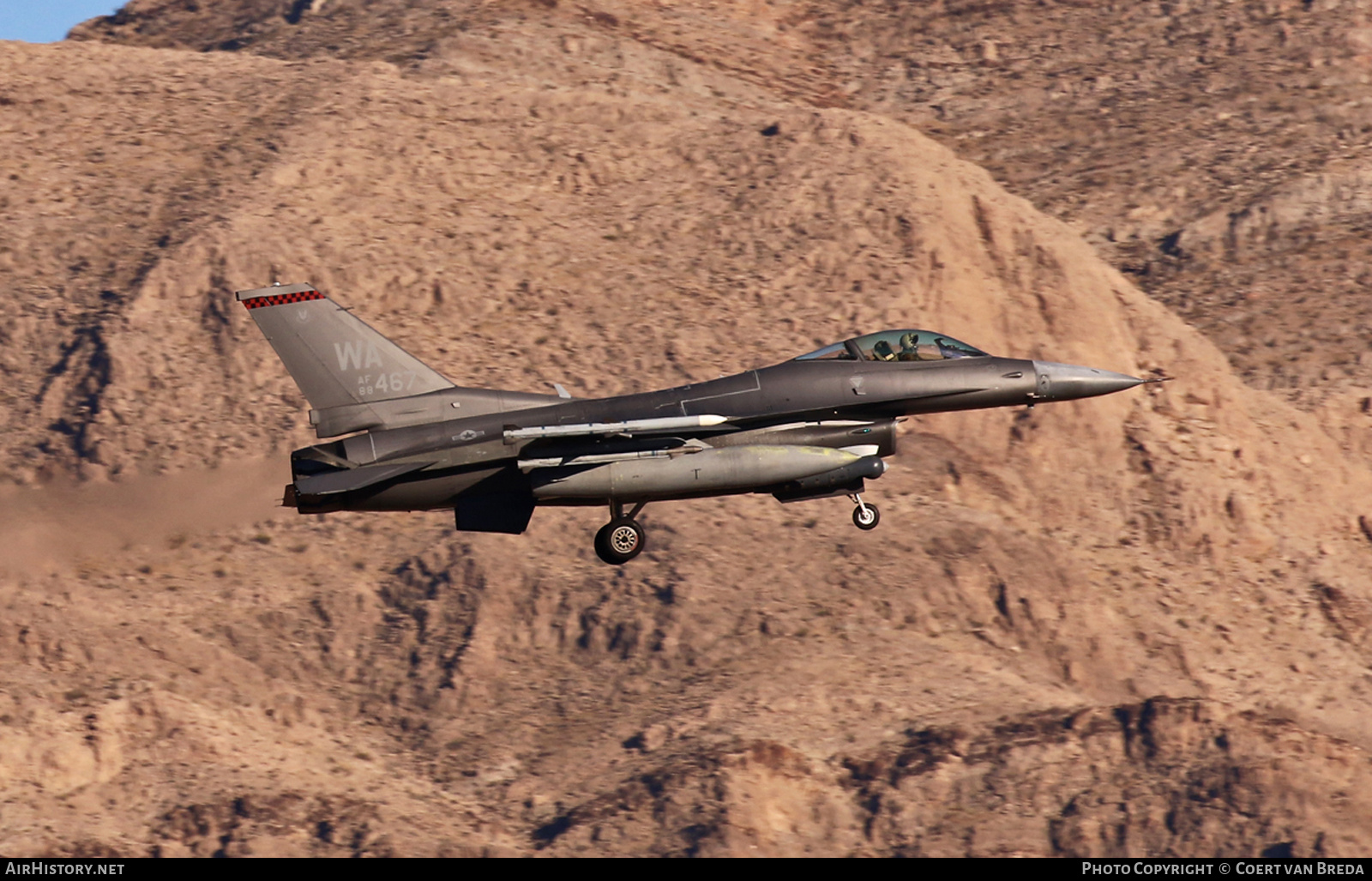 Aircraft Photo of 88-0467 / AF88-467 | General Dynamics F-16CM Fighting Falcon | USA - Air Force | AirHistory.net #728389