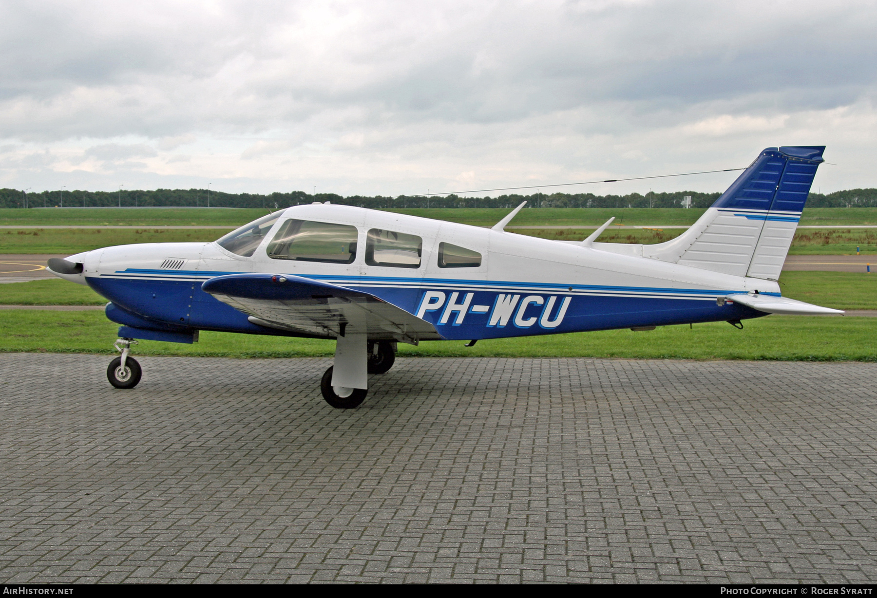 Aircraft Photo of PH-WCU | Piper PA-28R-201T Turbo Cherokee Arrow III | AirHistory.net #728539