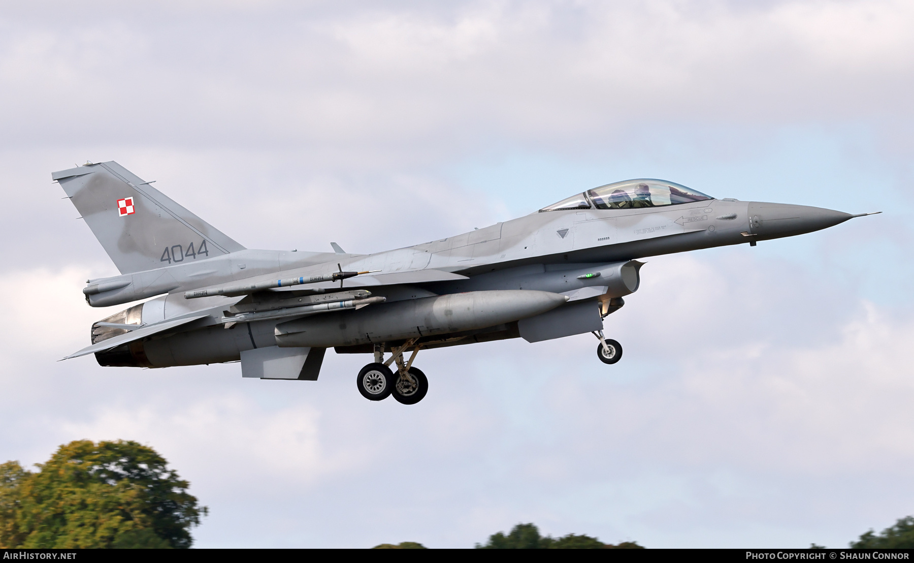 Aircraft Photo of 4044 | General Dynamics F-16C Fighting Falcon | Poland - Air Force | AirHistory.net #728542