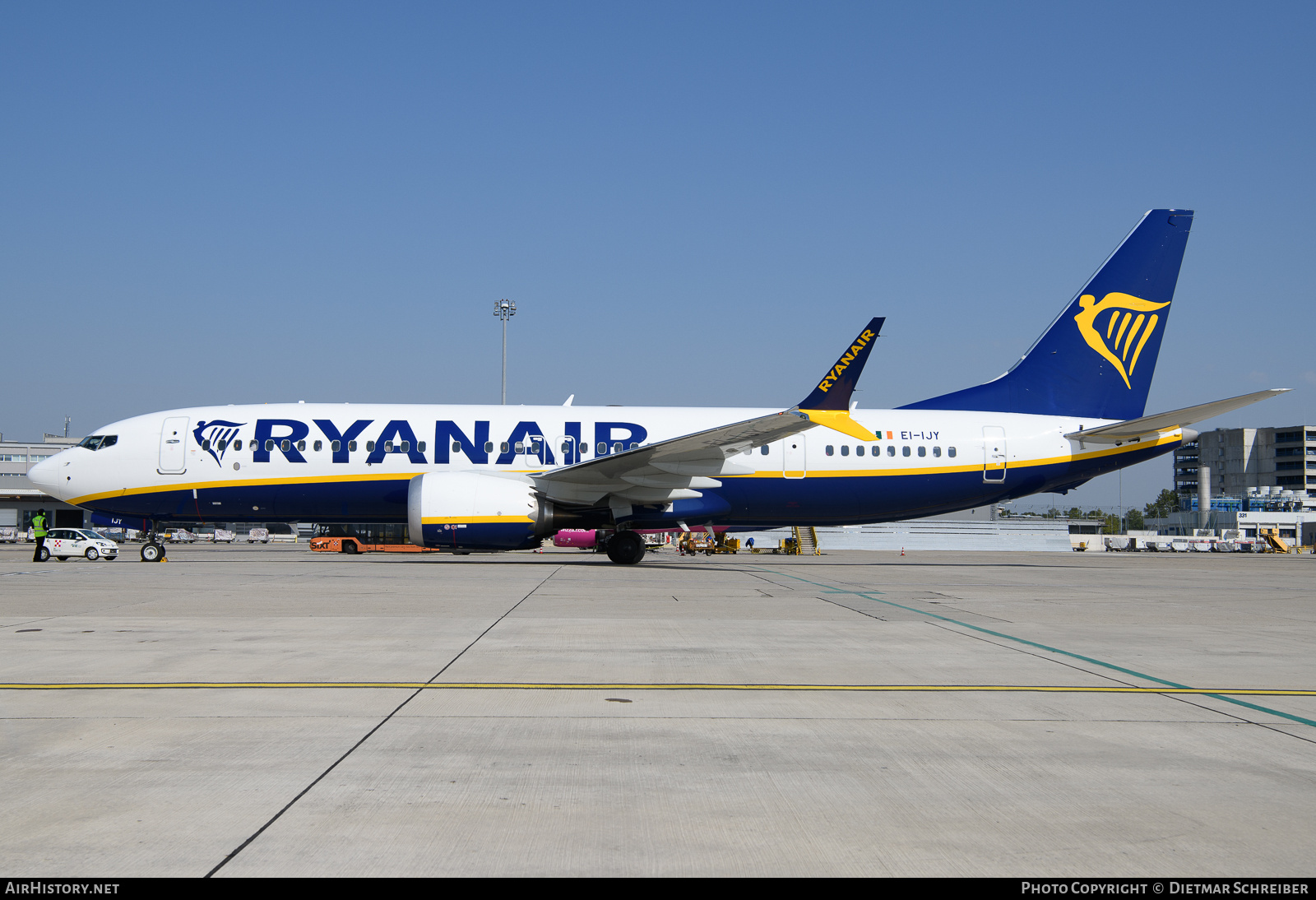 Aircraft Photo of EI-IJY | Boeing 737-8200 Max 200 | Ryanair | AirHistory.net #728647