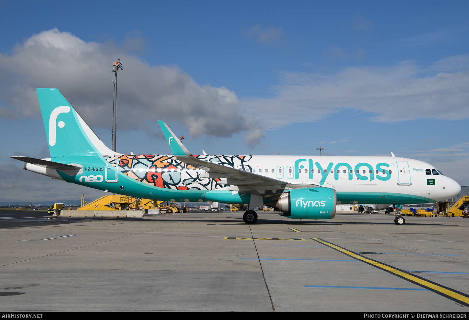 Aircraft Photo of HZ-NS35 | Airbus A320-251N | Flynas | AirHistory.net #728653